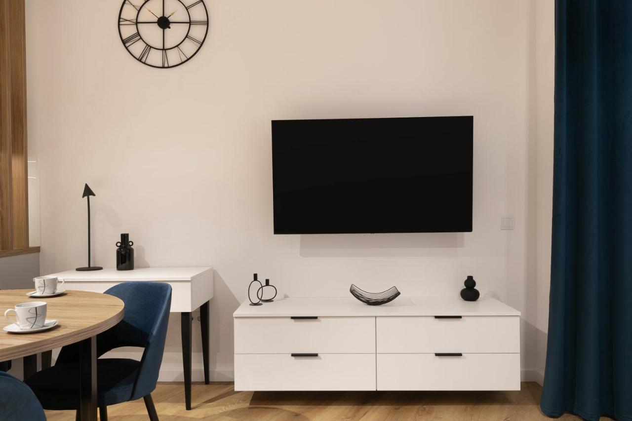 Modern Apartment With Air Conditioning, Old Town & Vistula River クラクフ エクステリア 写真